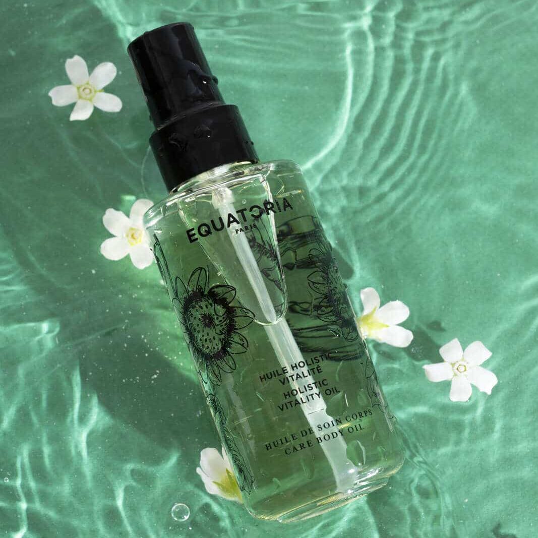 Huile sèche aux plantes amazonniennes Huile sèche aux plantes amazonniennes